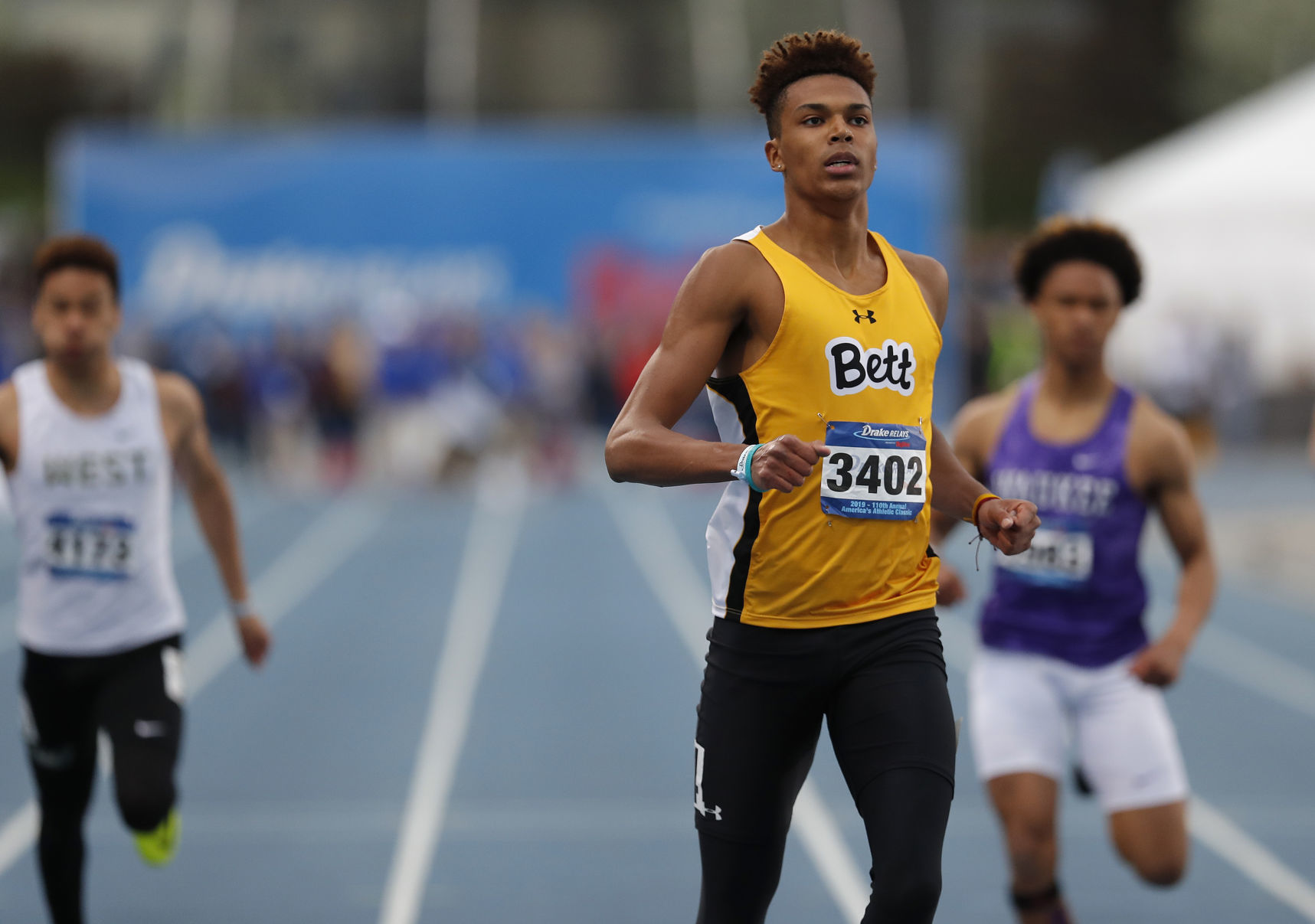 042518mp-DrakeRelays-boys-400-3